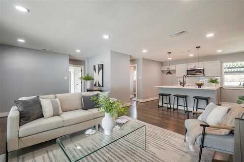3515 La Prada Drive, Mesquite, TX 75150