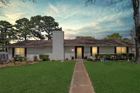 1014 Caprice Drive, Grand Saline, TX 75140