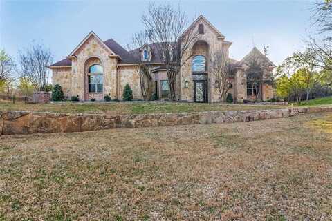 409 Oak Bluff Court, Fort Worth, TX 76108