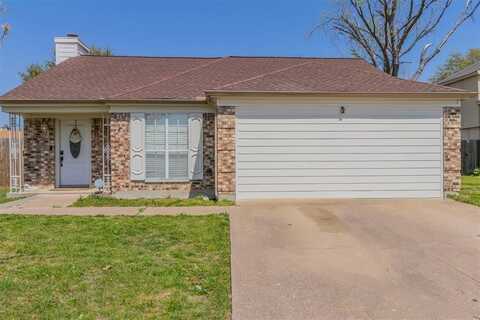 3705 Farm Field Lane, Fort Worth, TX 76137