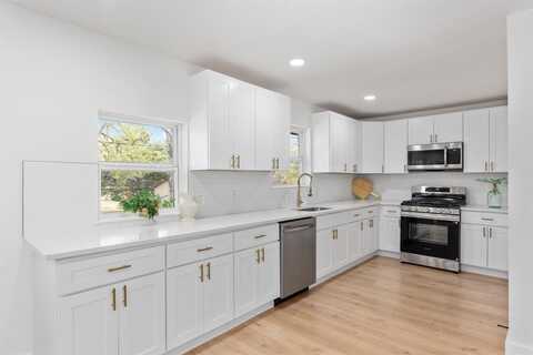 1017 Glen Park Drive, Dallas, TX 75241