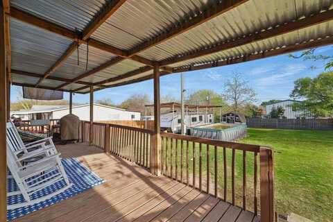 11420 White Leaf Court E, Fort Worth, TX 76135