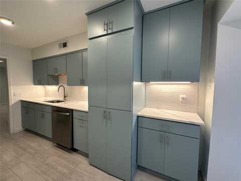 7828 Meadow Park Drive, Dallas, TX 75230