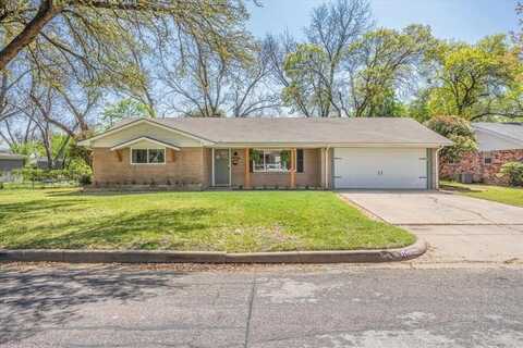 6955 Pinon Street, Fort Worth, TX 76116