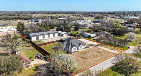 514 Preston Drive, Pottsboro, TX 75076