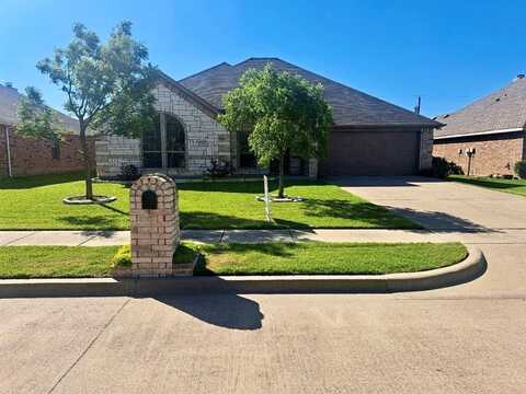 146 Birdsong Lane, Terrell, TX 75160