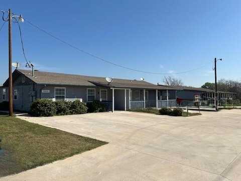 3000 N Cardinal Road, Azle, TX 76020