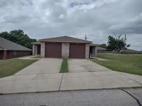 8124 & 8126 Doreen Avenue, Fort Worth, TX 76116