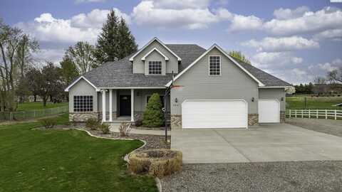 9401 Sunset Trail, Pasco, WA 99301