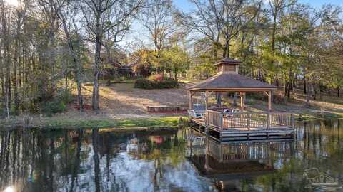 7434 Pine Lake Cir, Milton, FL 32570