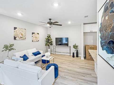 3217 Damon Dr, Milton, FL 32583