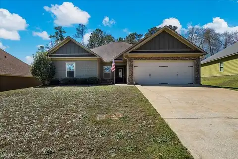 10 Cedarwood Lane, Phenix City, AL 36870