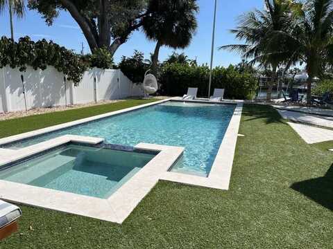 7912 CAUSEWAY BOULEVARD S, Saint Petersburg, FL 33707