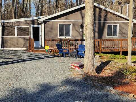 457 Maxatawny Drive, Pocono Lake, PA 18347
