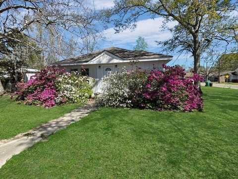 221 S Curran, Picayune, MS 39466