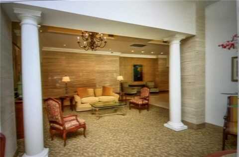 300 Peachtree Street NE #9A, Atlanta, GA 30308