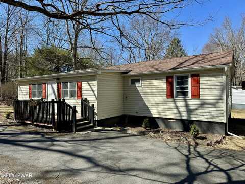 102 Keitha Lane, East Stroudsburg, PA 18302