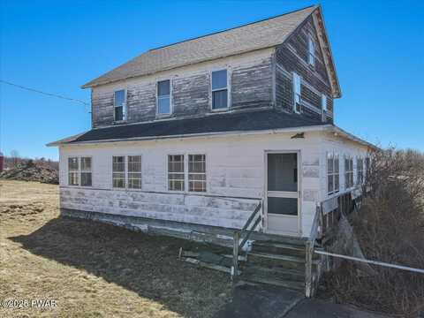 1642 Hamlin Highway, Lake Ariel, PA 18436