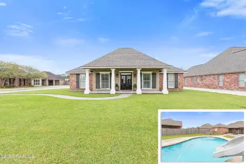 8921 Oak Creek Lane, Abbeville, LA 70510