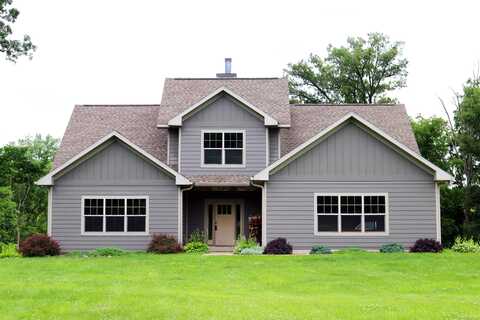 166 S Rocky Hill Road, GALENA, IL 61036