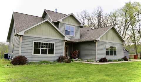 166 S Rocky Hill Road, GALENA, IL 61036