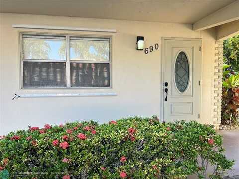 690 Saxony O, Delray Beach, FL 33446