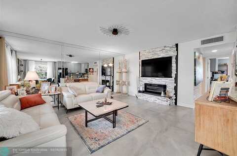 163 Flanders D, Delray Beach, FL 33484
