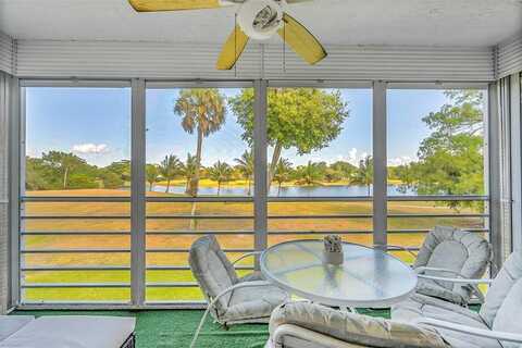 802 Cypress Blvd, Pompano Beach, FL 33069