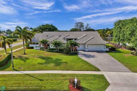 21359 N Sweetwater Ln, Boca Raton, FL 33428