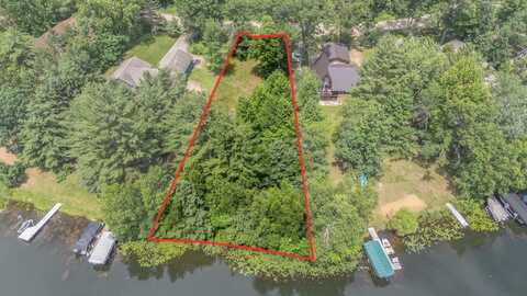 N1464 S BRANCH Path, KESHENA, WI 54135