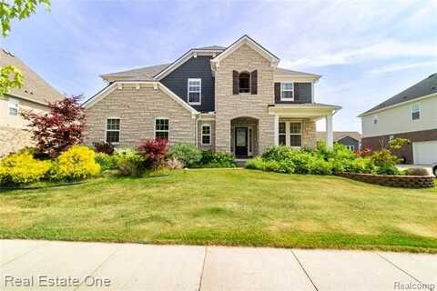 2959 MONTGOMERY Circle, Walled Lake, MI 48390