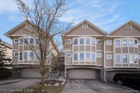 253 OLD CREEK Drive, Saline, MI 48176