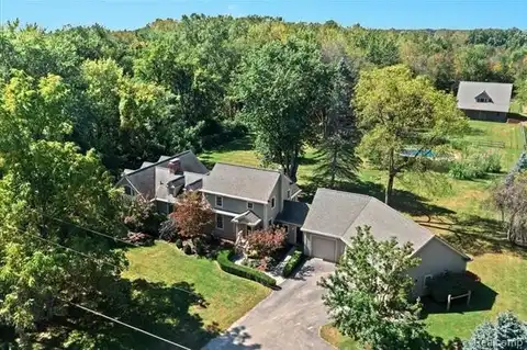 9643 NAPIER Road, Northville, MI 48167