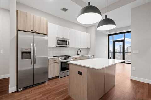 360 N 5th Street, Minneapolis, MN 55401