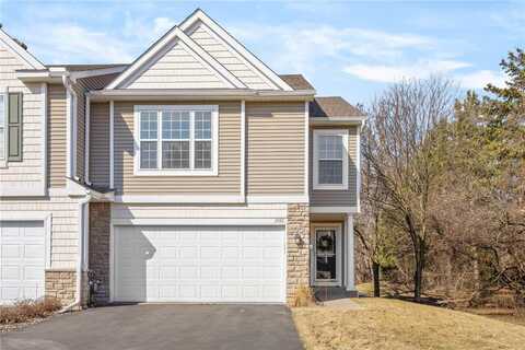 2160 Woodcrest Drive, Woodbury, MN 55129