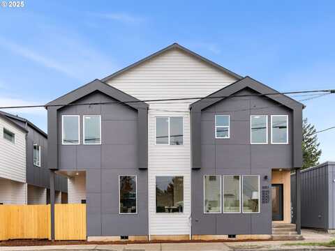 7185 SE Crystal Springs BLVD, Portland, OR 97206