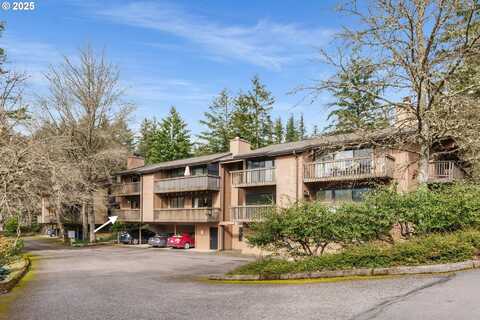 7538 SW BARNES RD, Portland, OR 97225