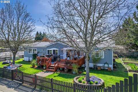 266 RIVER PLACE DR, Roseburg, OR 97471