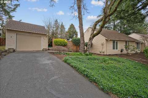 8600 SW DAVIES RD, Beaverton, OR 97008