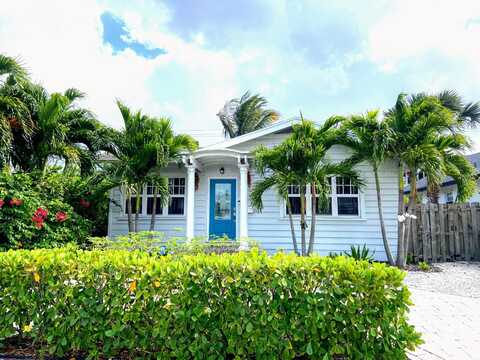220 Malverne Road, West Palm Beach, FL 33405