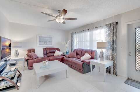2051 Cambridge C, Deerfield Beach, FL 33442