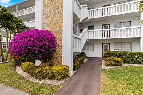 1039 Newport, Deerfield Beach, FL 33442
