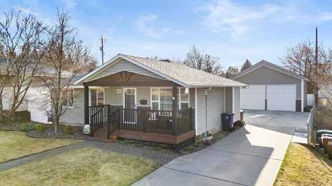6107 N Belt St, Spokane, WA 99205