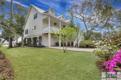 777 E 1st Street, Midway, GA 31320