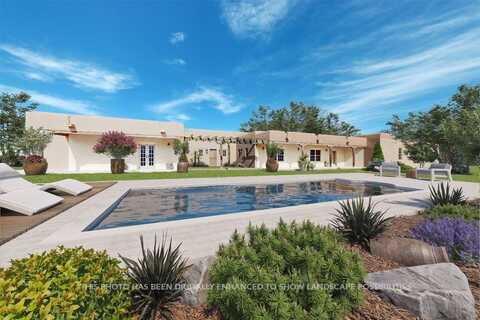 84-86 N Shining Sun, Santa Fe, NM 87506
