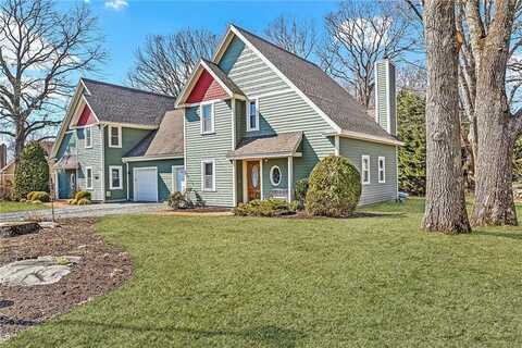 8 Seawinds Terrace, Westerly, RI 02891