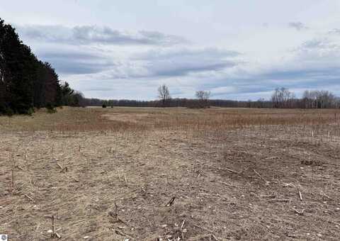 001 Gleaner Hall Road, Kingsley, MI 49649