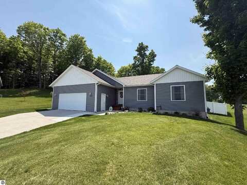 1285 Mica Court, Traverse City, MI 49696