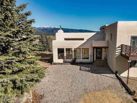 38 Sage Ln, Angel Fire, NM 87710