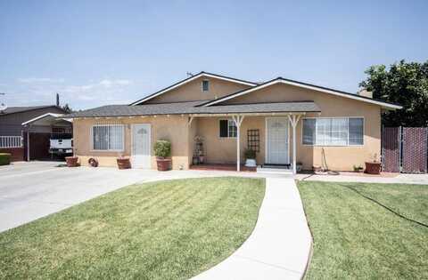 436 W Montgomery Avenue, Porterville, CA 93257
